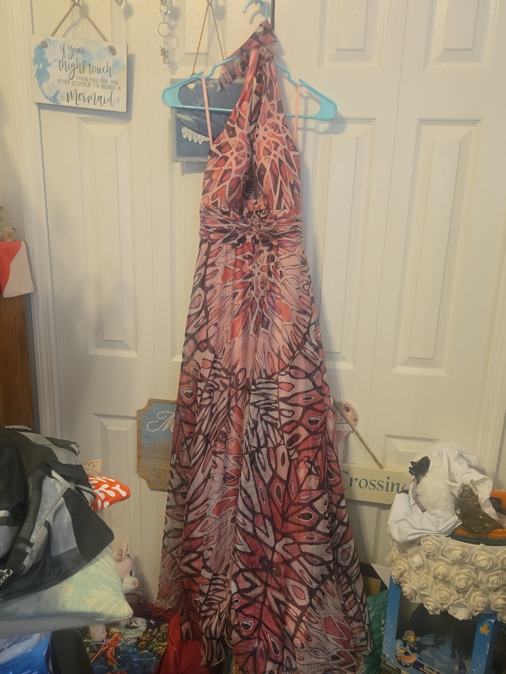 White House Black Market Abstract Halter Maxi Dress in Pink & Red Size 6